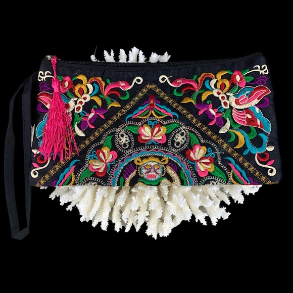 Handbags - Colorful Floral Embroidered Pink Tassel Wristlet